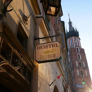 Hostel Heynow Rooms, And In Center